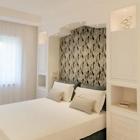 Maison Adriana 招待所 *
