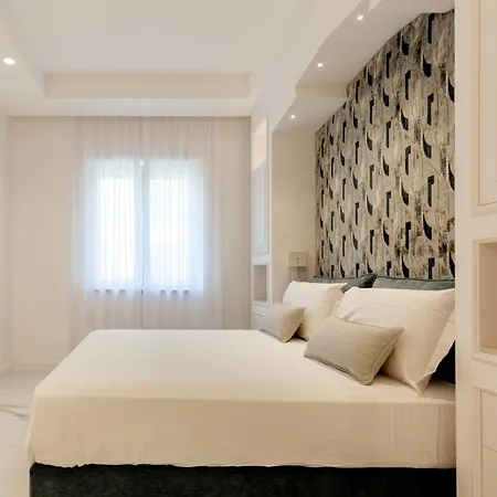 Maison Adriana Pensión *