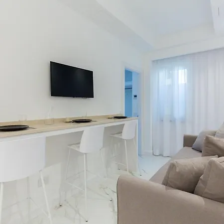 Гостевой дом Maison Adriana 4*