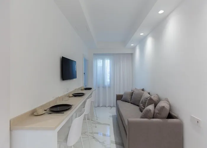 Maison Adriana 게스트하우스 4*