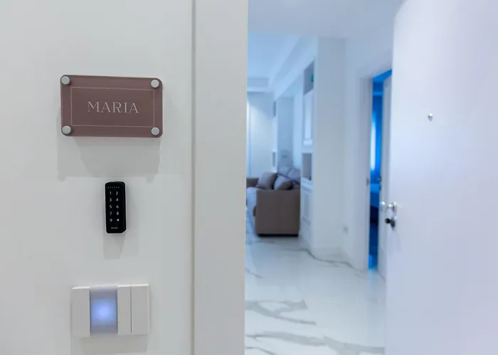Maison Adriana 게스트하우스 4*